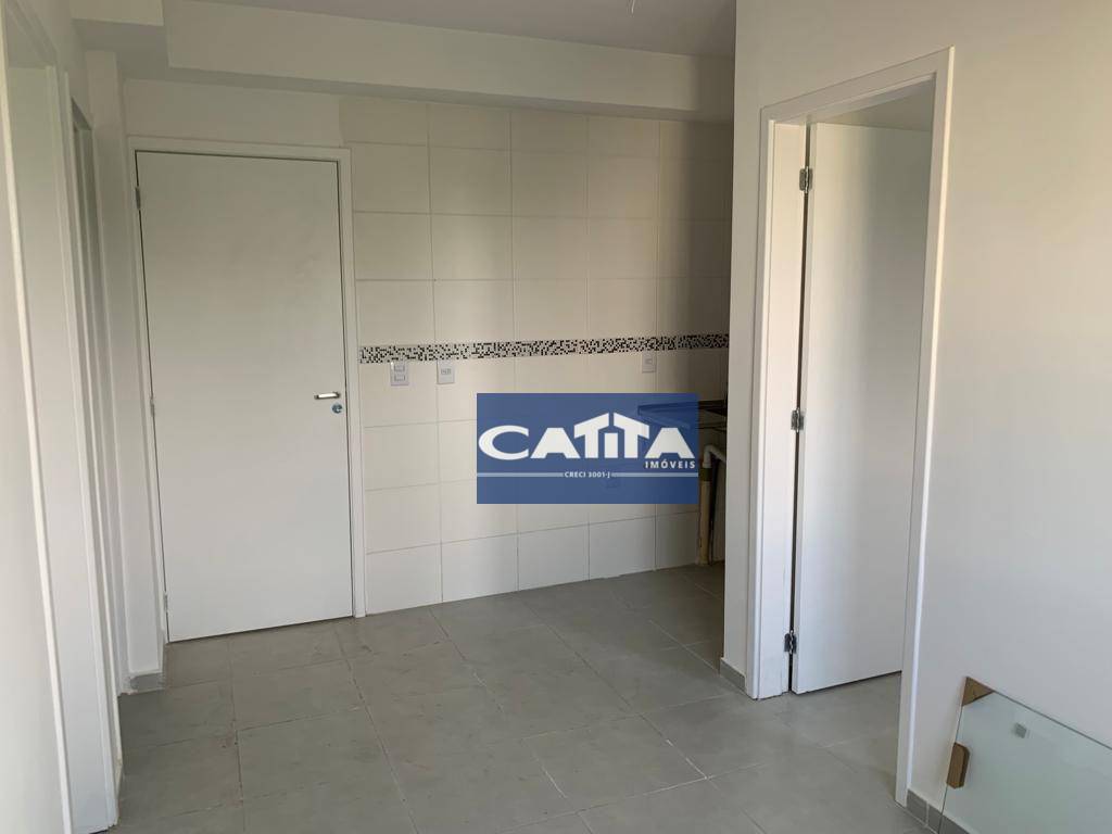 Apartamento à venda com 2 quartos, 40m² - Foto 16