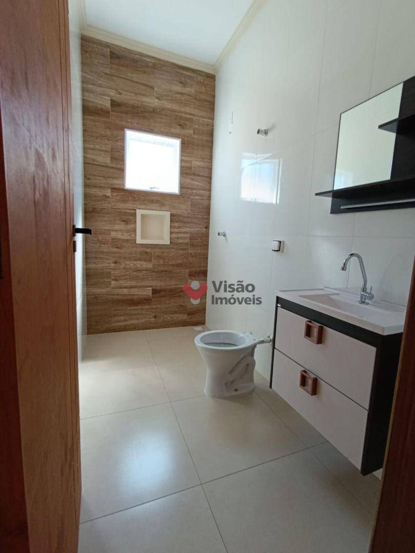 Casa à venda com 2 quartos, 80m² - Foto 13