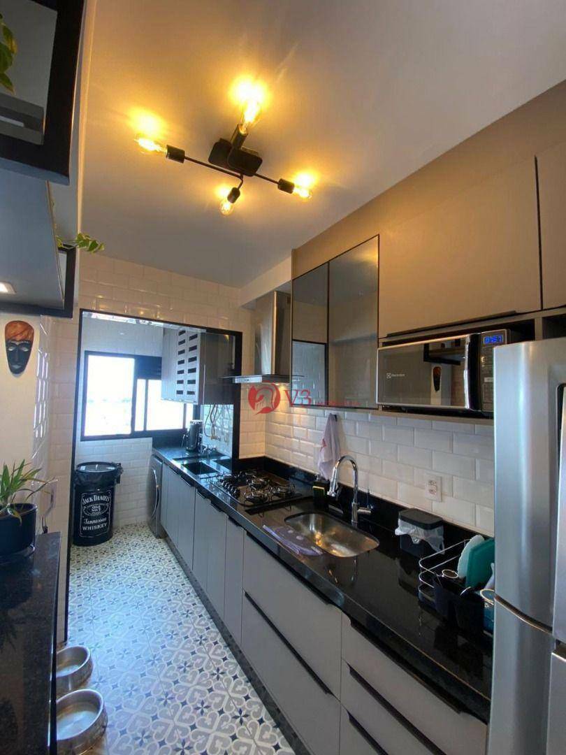 Apartamento à venda com 2 quartos, 62m² - Foto 16