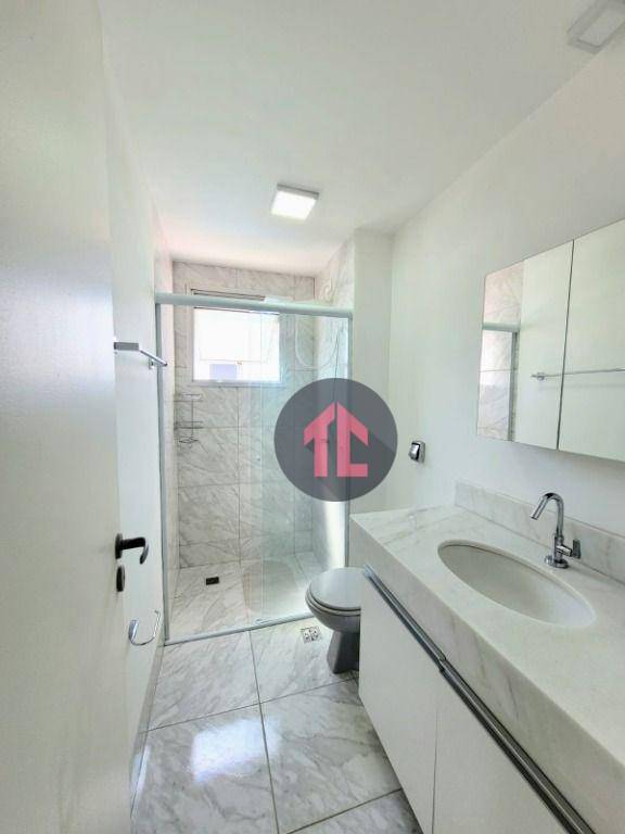 Apartamento à venda com 2 quartos, 65m² - Foto 9