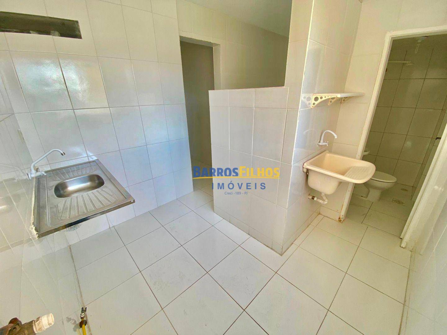 Apartamento para alugar com 3 quartos, 80m² - Foto 10