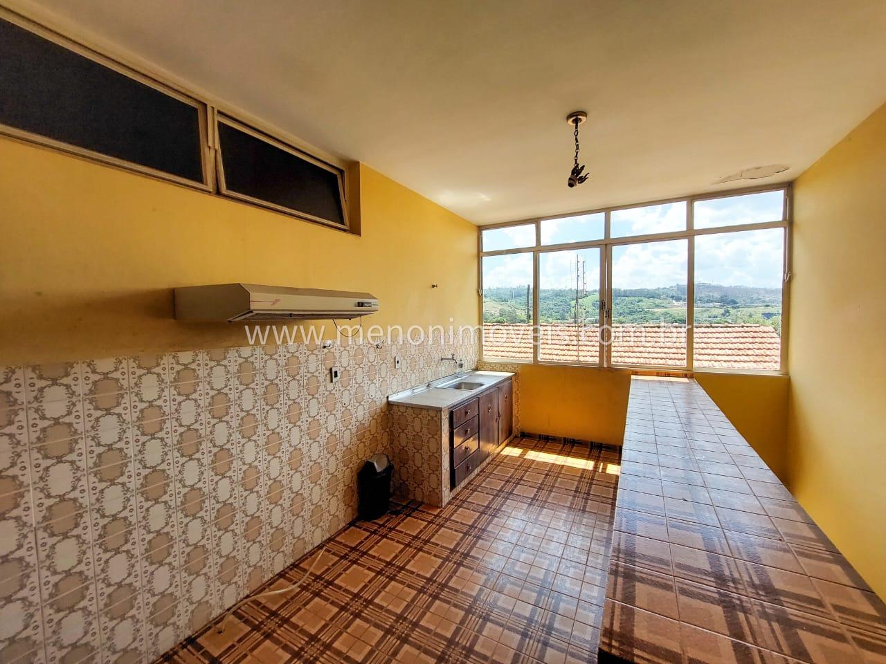 Casa à venda com 3 quartos, 182m² - Foto 5