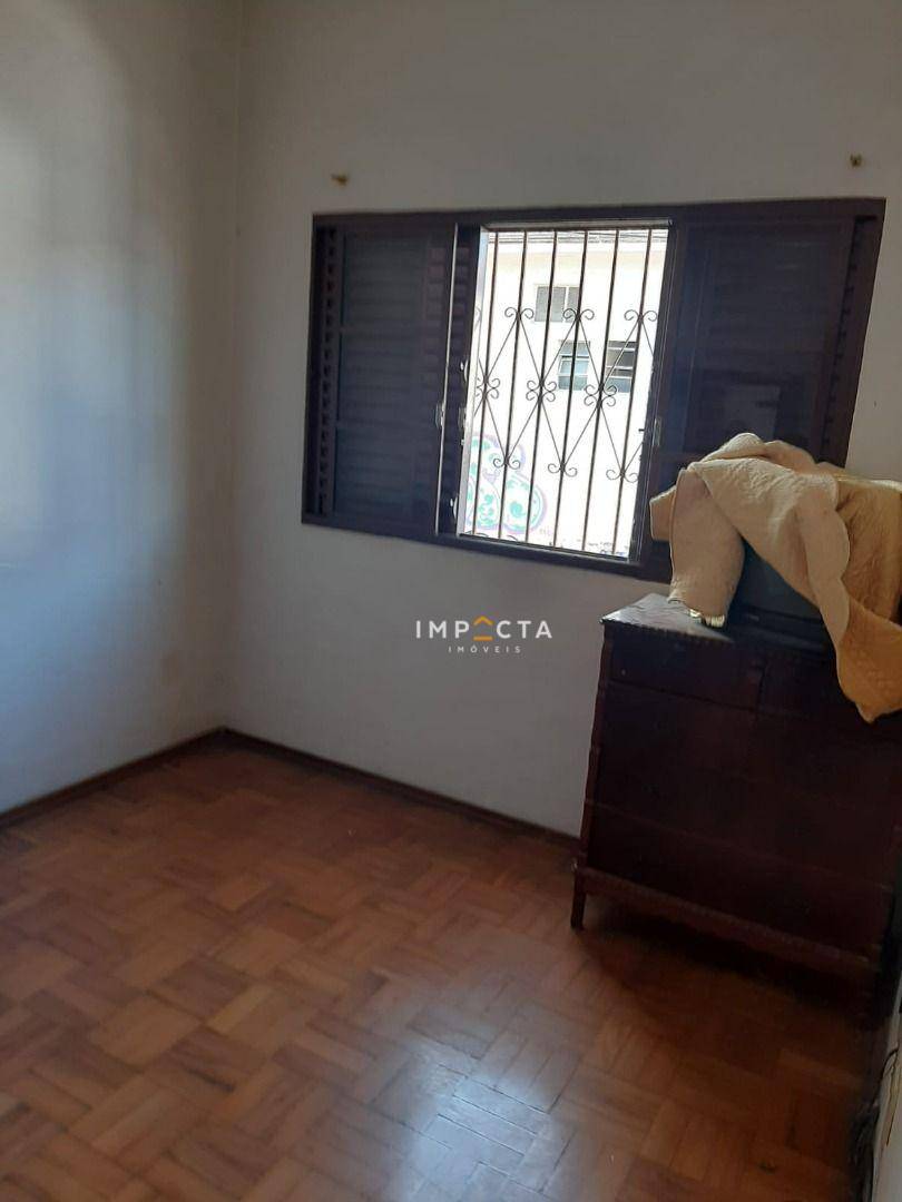 Casa à venda com 3 quartos, 210m² - Foto 7