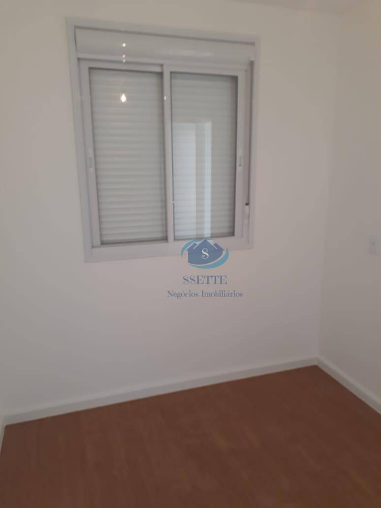 Apartamento à venda com 2 quartos, 46m² - Foto 3