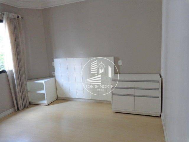 Apartamento à venda com 3 quartos, 145m² - Foto 24