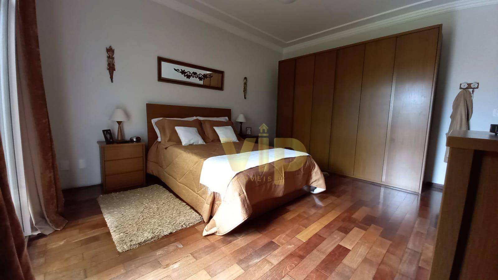 Casa à venda com 3 quartos, 200m² - Foto 11