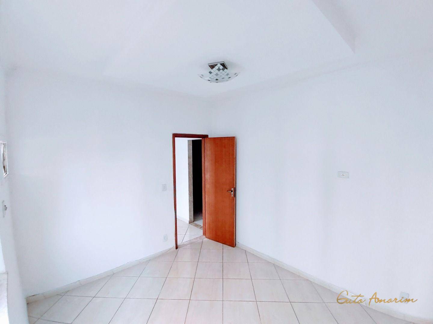 Apartamento para alugar com 2 quartos, 68m² - Foto 11