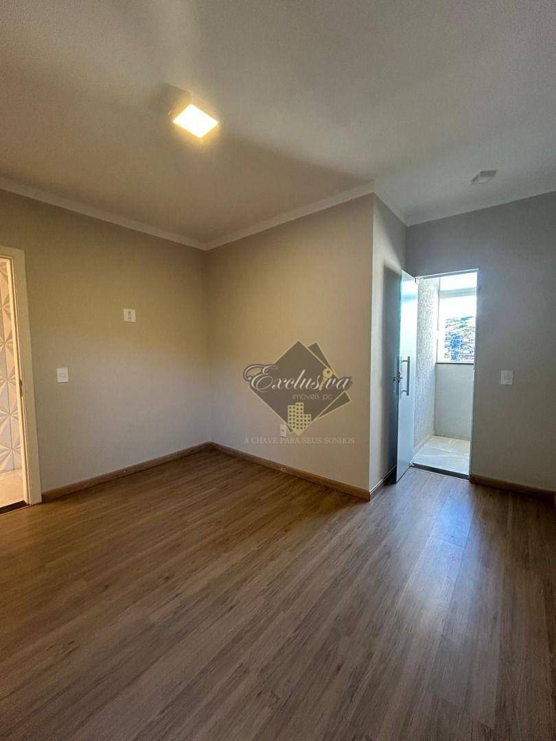 Casa, 3 quartos, 132 m² - Foto 4