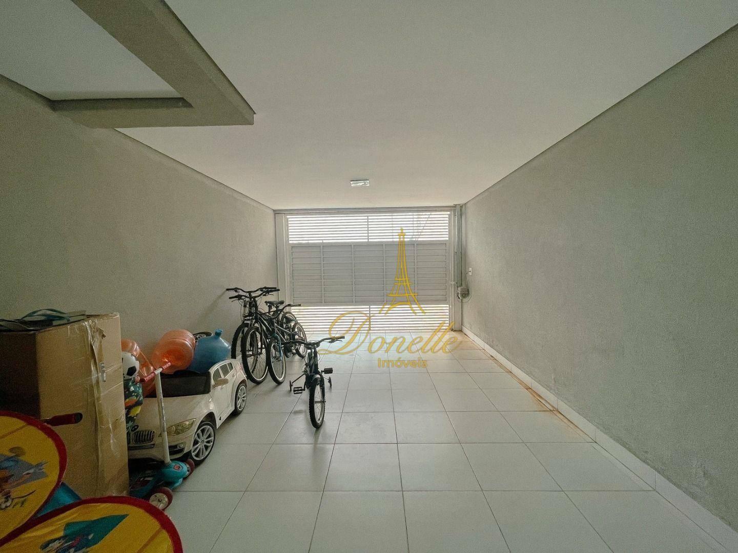 Sobrado à venda com 4 quartos, 323m² - Foto 12