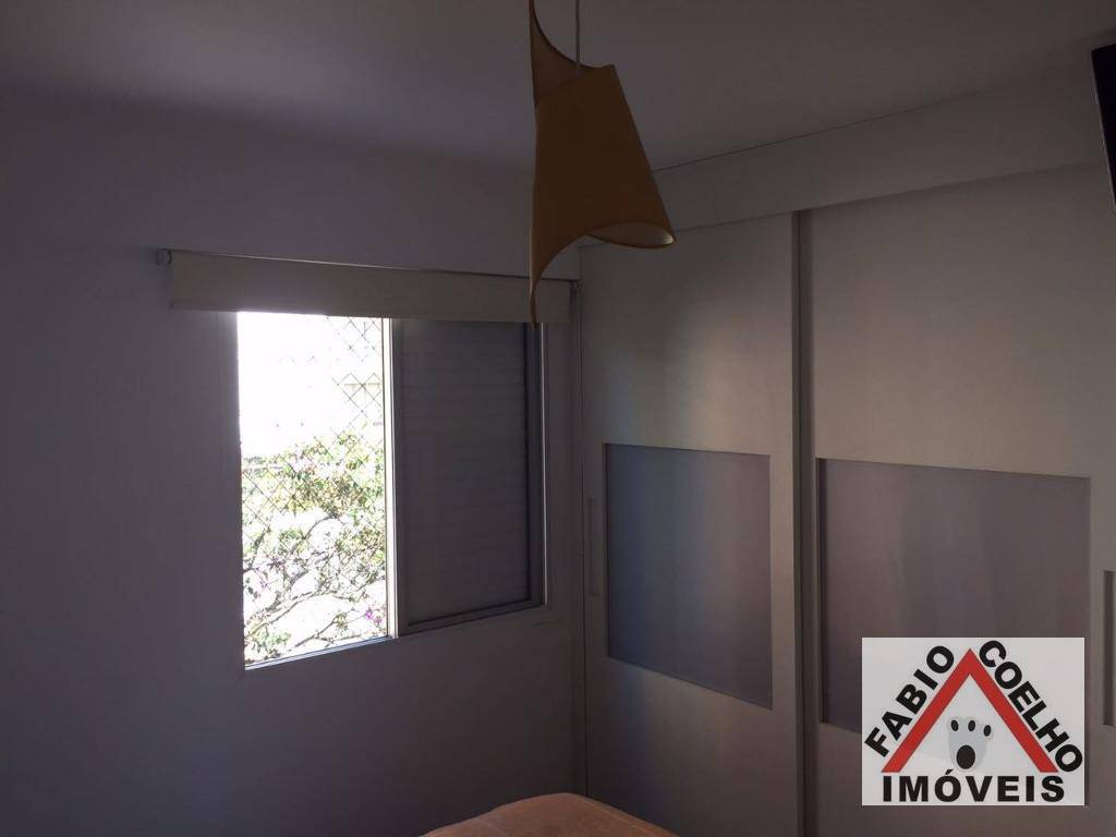 Apartamento à venda com 2 quartos, 67m² - Foto 10