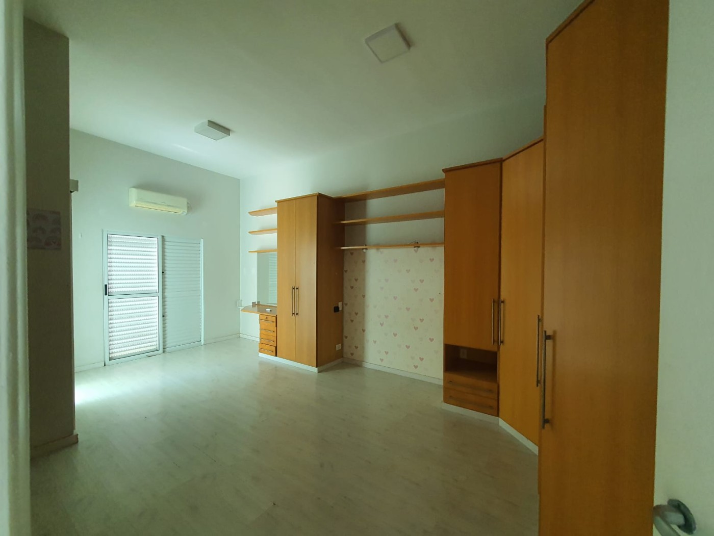 Casa de Condomínio para alugar com 4 quartos, 650m² - Foto 11