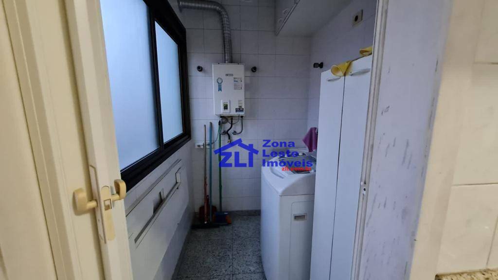 Apartamento à venda com 3 quartos, 87m² - Foto 15