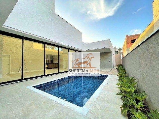 Casa de Condomínio à venda com 3 quartos, 250m² - Foto 1