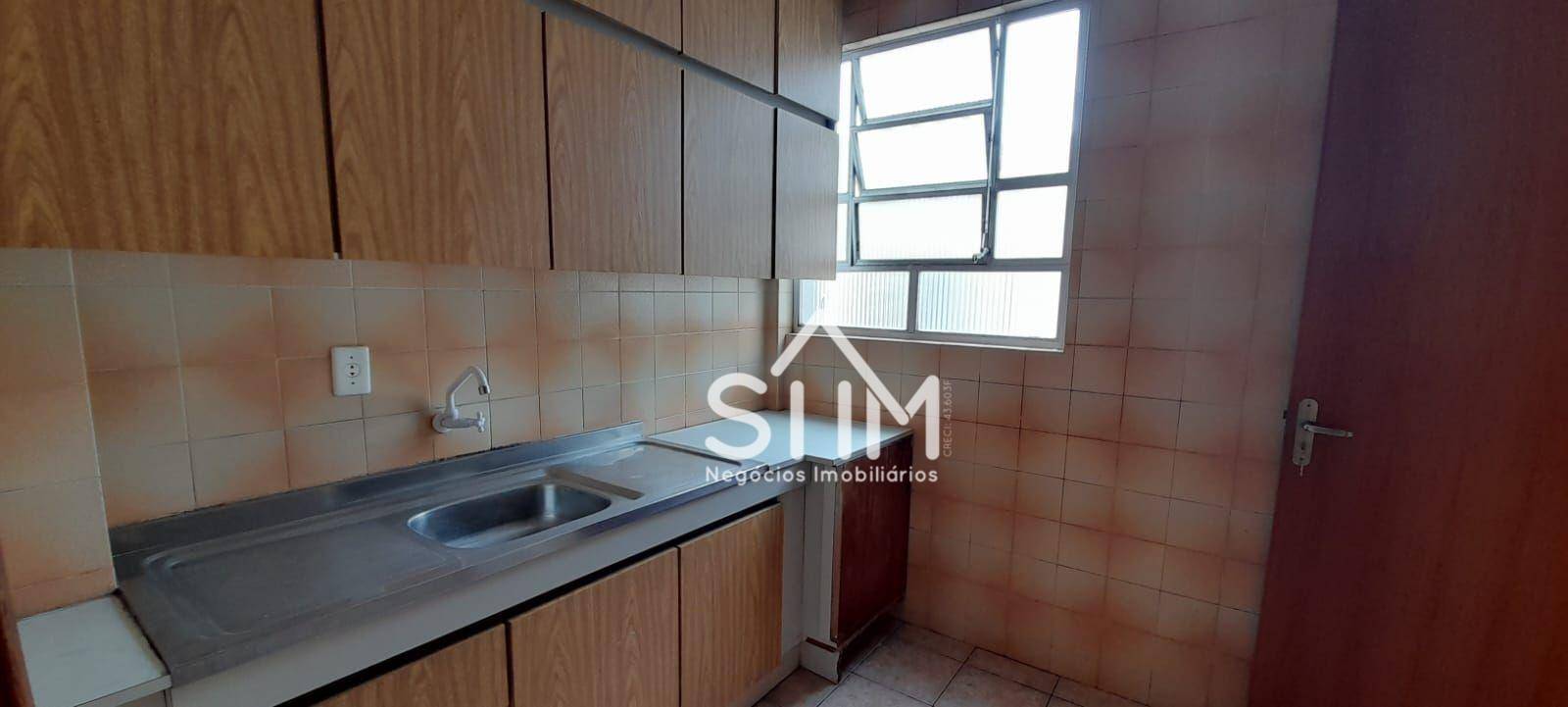 Apartamento à venda com 3 quartos, 77m² - Foto 4