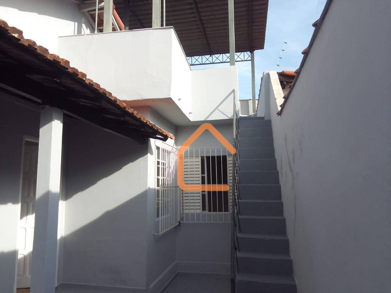 Casa à venda com 3 quartos, 108m² - Foto 17