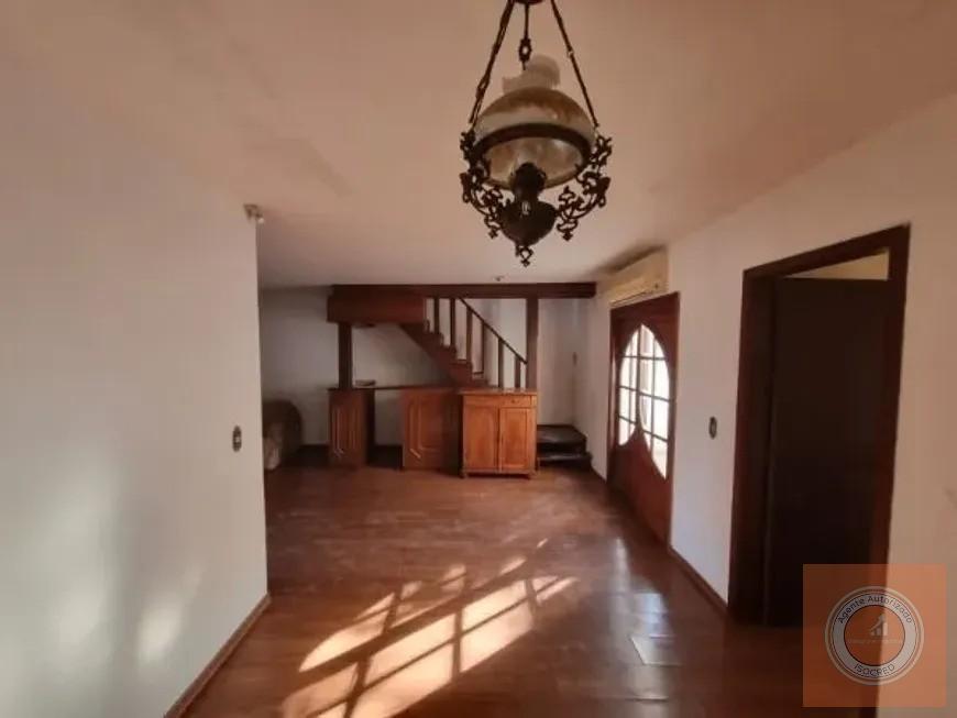 Casa à venda com 3 quartos, 280m² - Foto 7