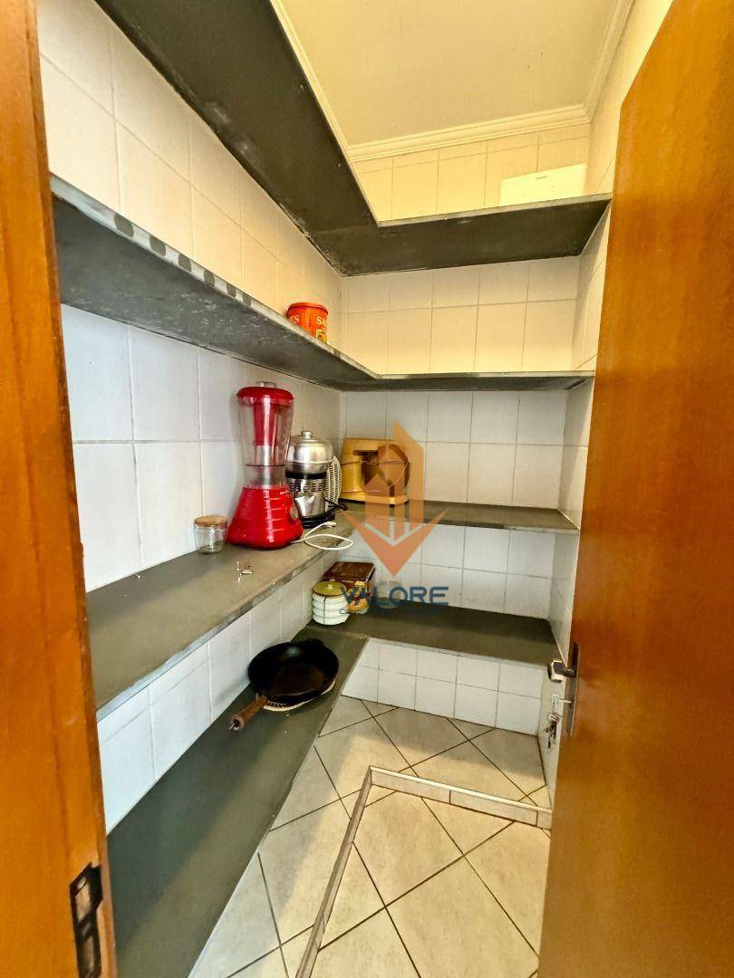 Casa à venda com 4 quartos, 155m² - Foto 51