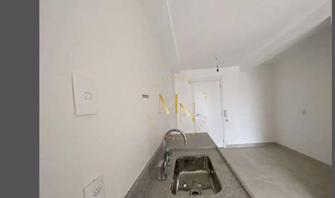 Apartamento à venda com 3 quartos, 137m² - Foto 9