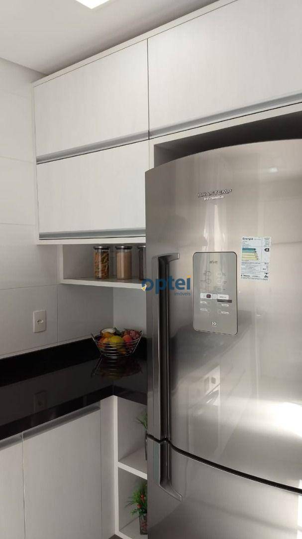 Apartamento à venda com 2 quartos, 63m² - Foto 8