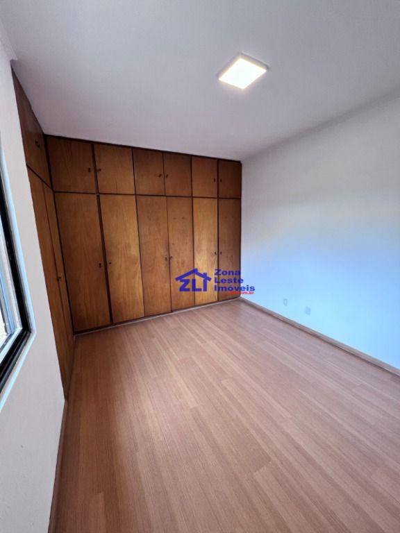 Casa à venda com 3 quartos, 140m² - Foto 1