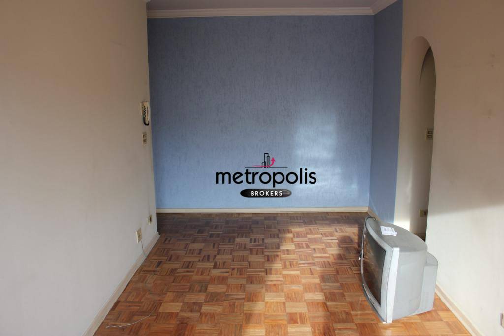 Apartamento à venda com 2 quartos, 70m² - Foto 3