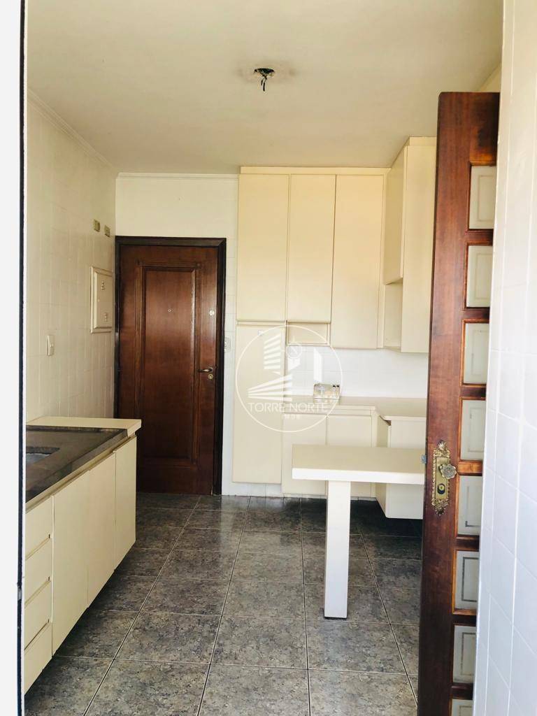 Apartamento à venda com 3 quartos, 100m² - Foto 6