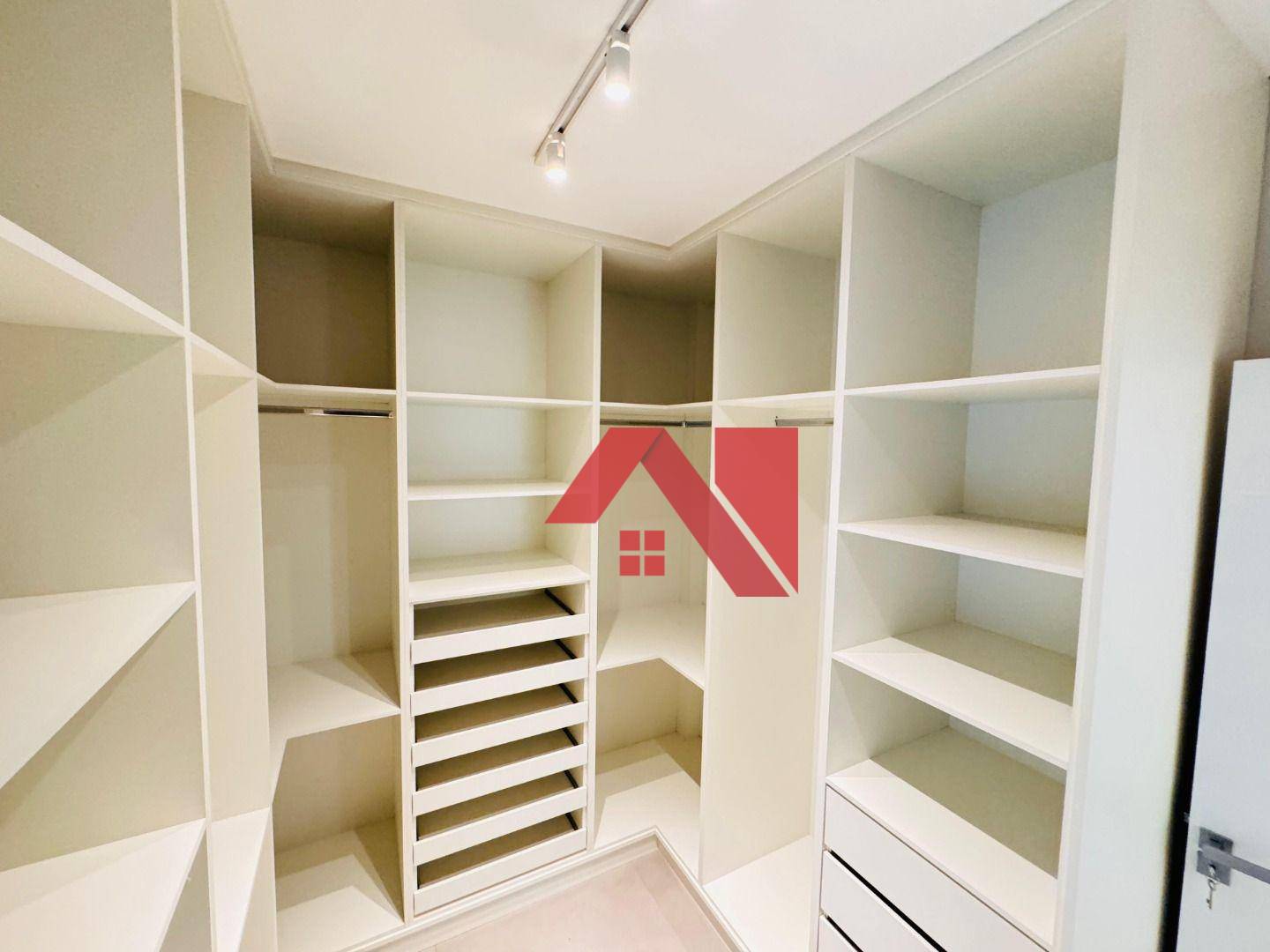Sobrado à venda com 3 quartos, 180m² - Foto 17