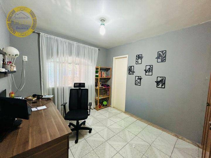 Sobrado à venda com 7 quartos, 138m² - Foto 19