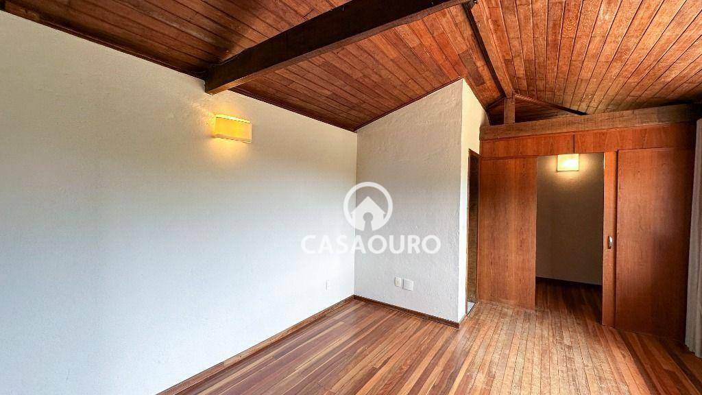 Casa de Condomínio à venda com 5 quartos, 325m² - Foto 27