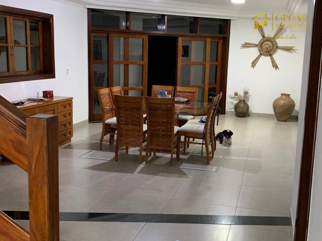 Casa de Condomínio à venda com 4 quartos, 317m² - Foto 2