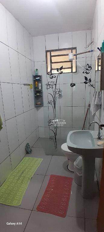 Chácara à venda com 6 quartos, 200m² - Foto 12