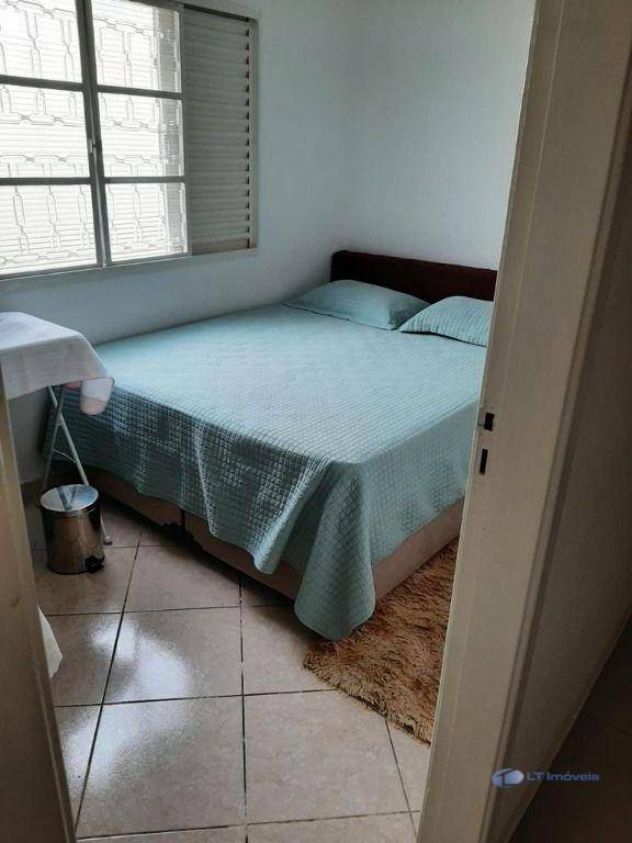 Casa à venda com 3 quartos, 101m² - Foto 10