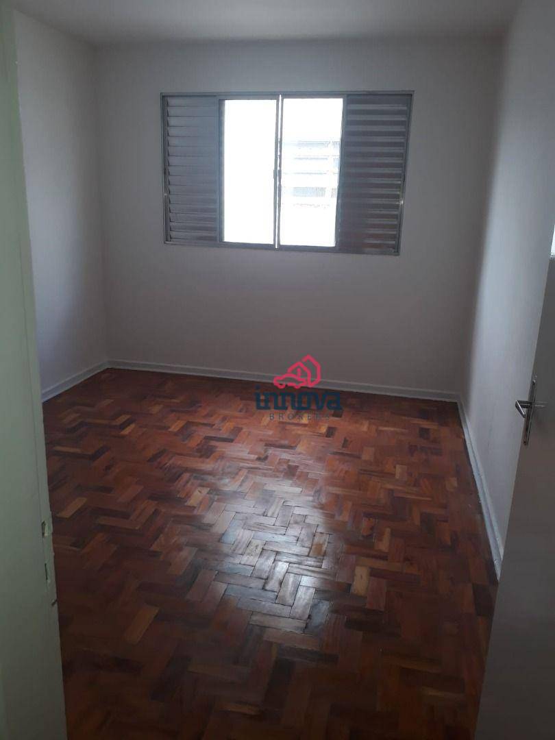 Apartamento para alugar com 3 quartos, 100m² - Foto 8