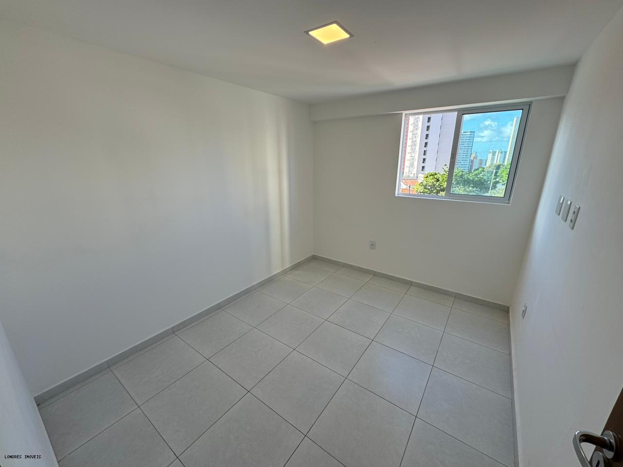 Apartamento à venda com 2 quartos, 58m² - Foto 5