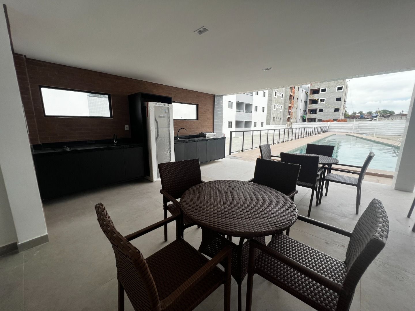 Apartamento à venda com 3 quartos, 61m² - Foto 51