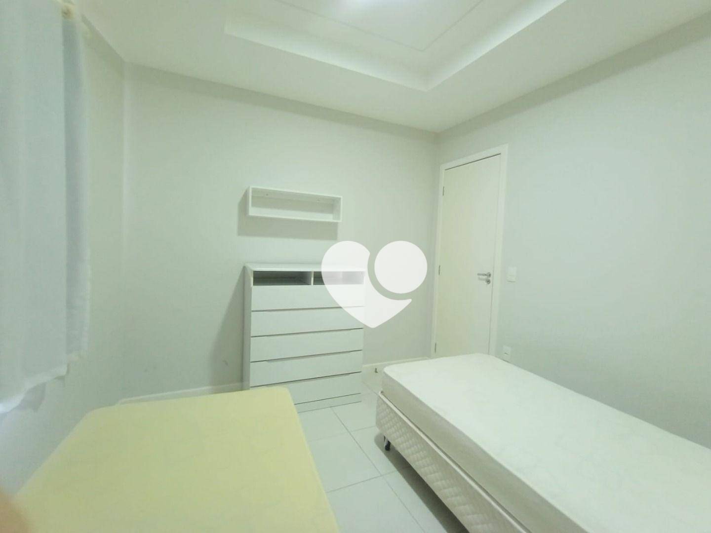 Apartamento à venda com 3 quartos, 108m² - Foto 14