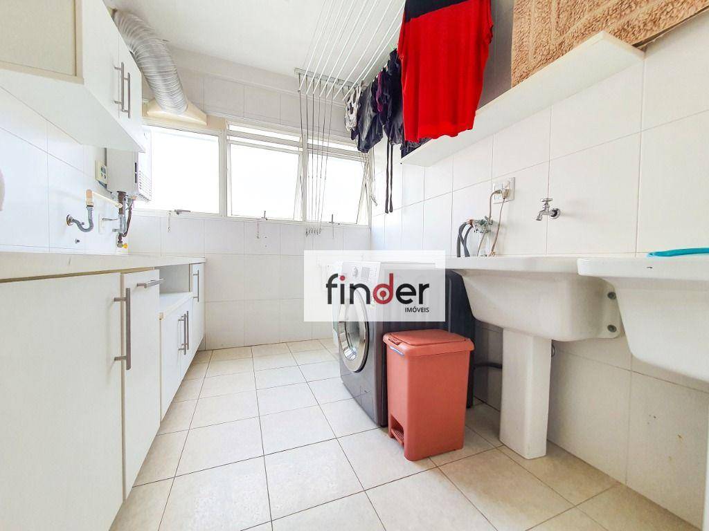 Apartamento à venda com 3 quartos, 200m² - Foto 23