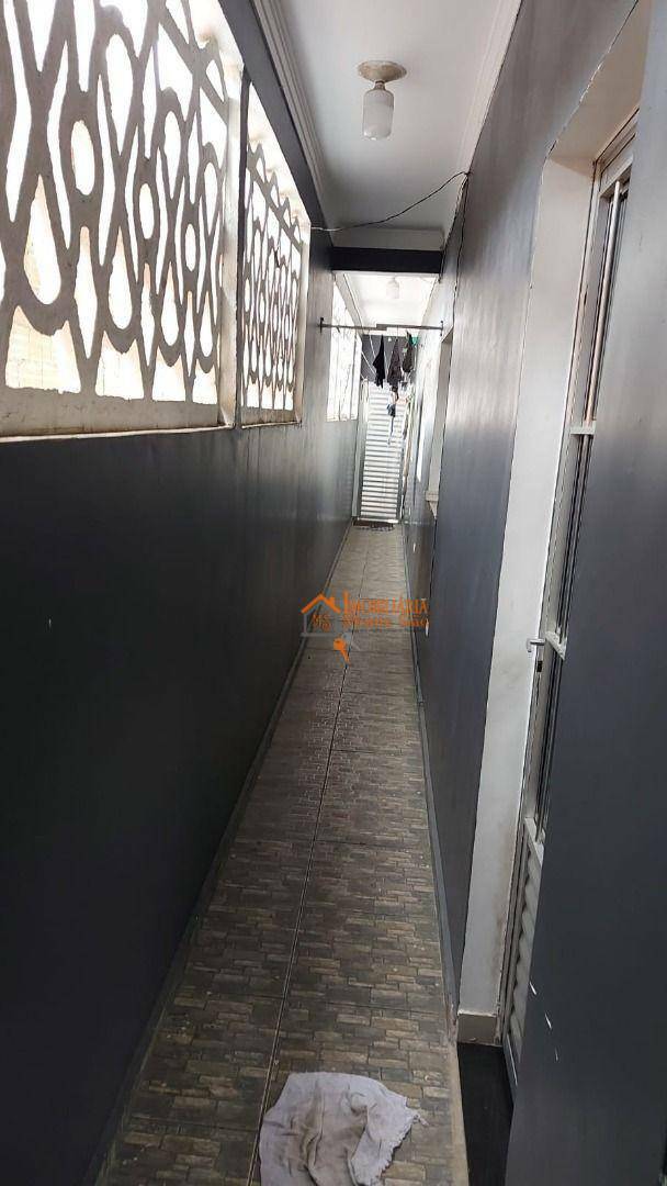 Sobrado à venda com 4 quartos, 250m² - Foto 26