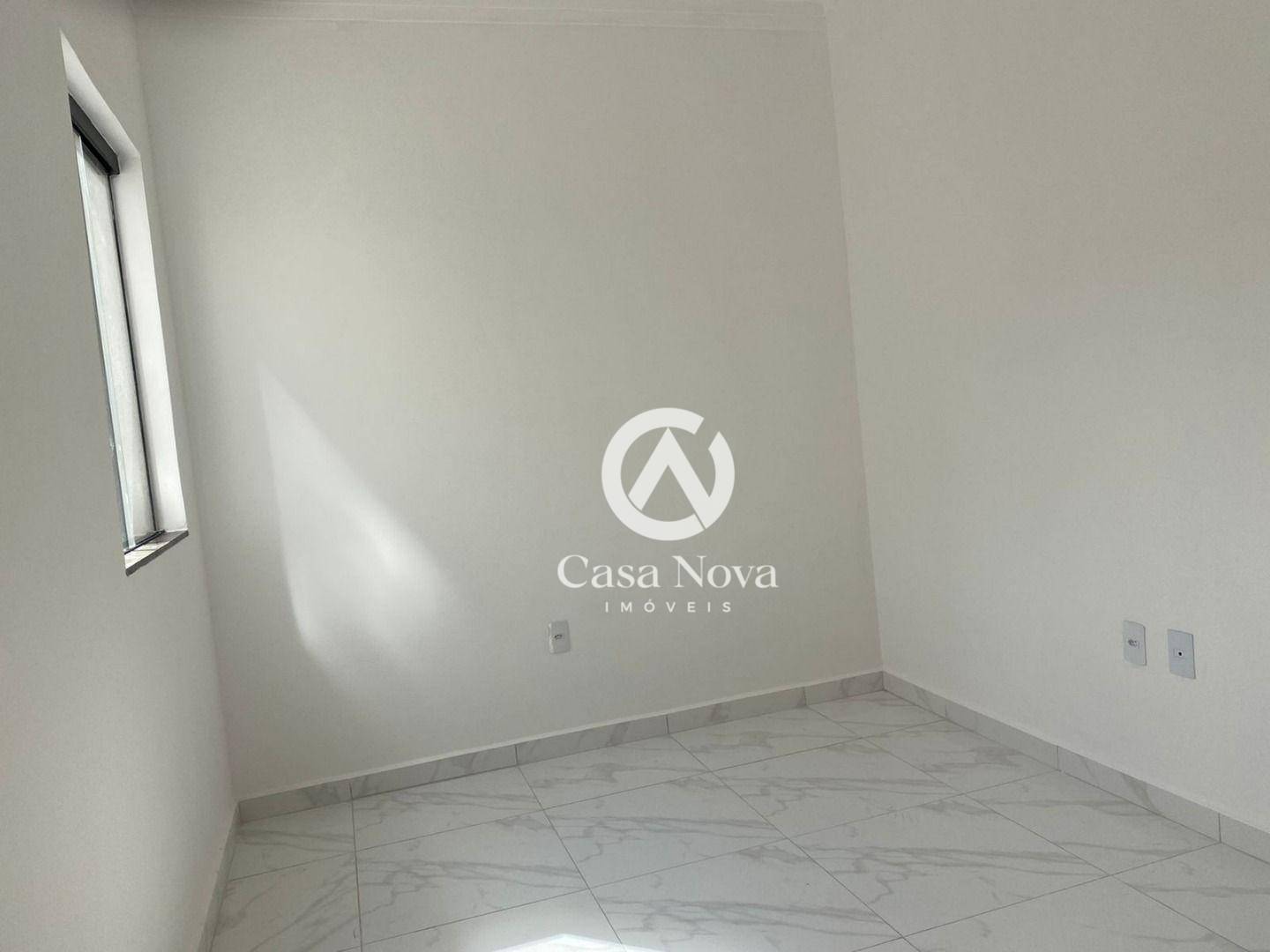 Casa à venda com 2 quartos, 68m² - Foto 9