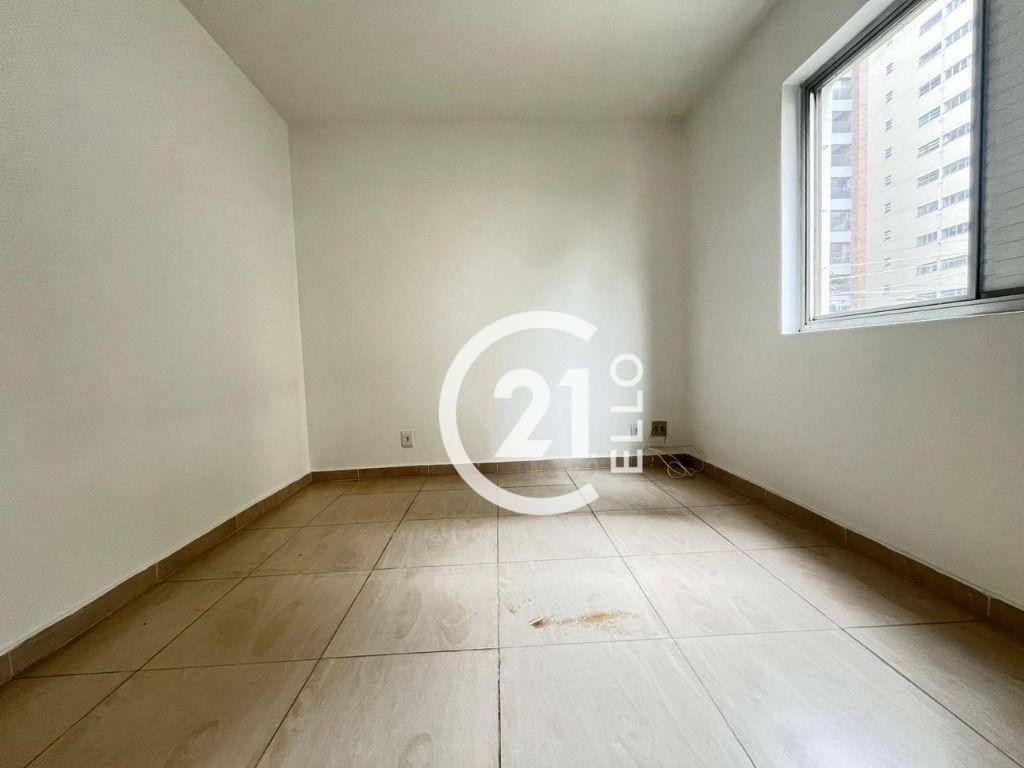 Apartamento para alugar com 3 quartos, 157m² - Foto 7