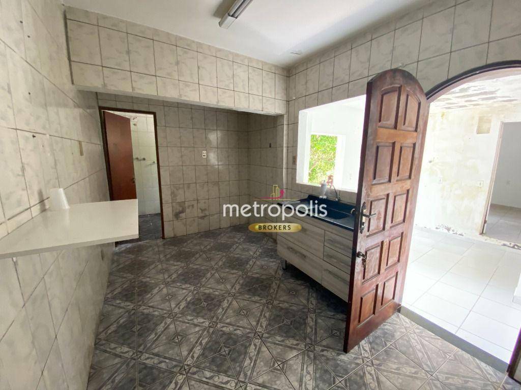 Sobrado à venda com 2 quartos, 80m² - Foto 1