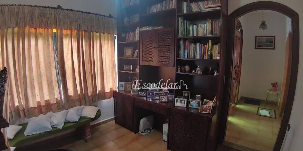 Sobrado à venda com 3 quartos, 200m² - Foto 9