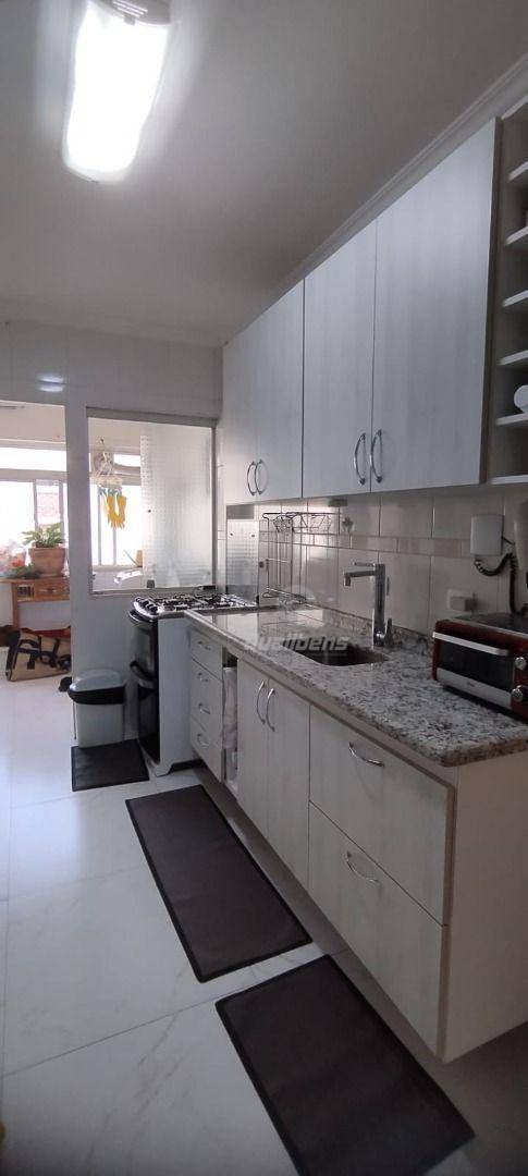 Apartamento à venda com 3 quartos, 92m² - Foto 21