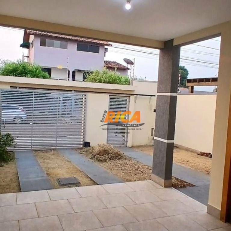 Casa à venda com 2 quartos, 113m² - Foto 4