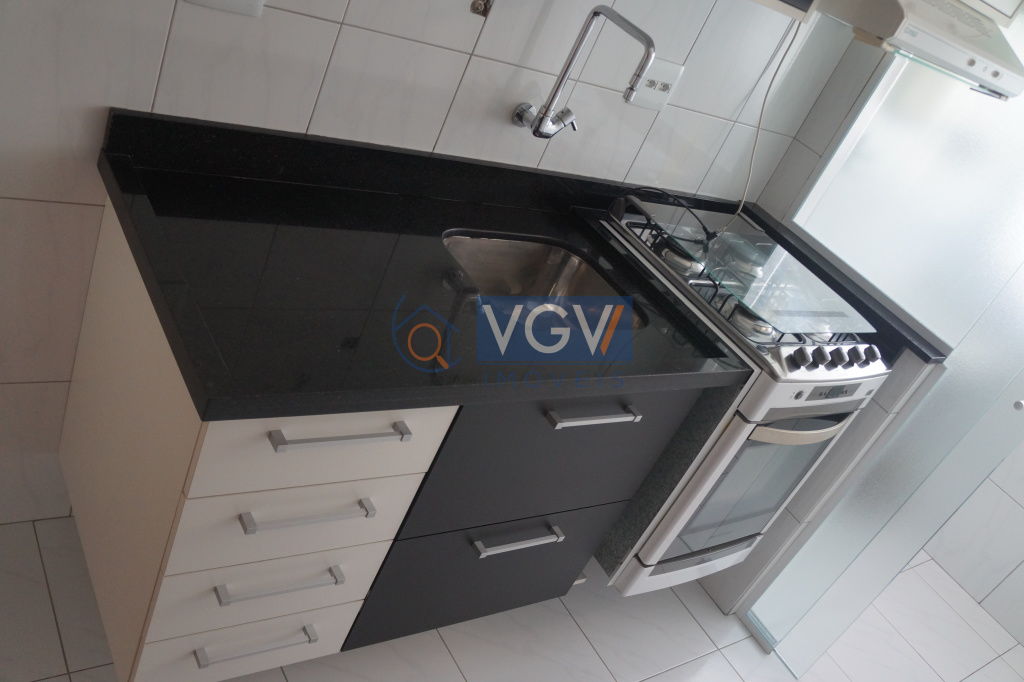 Apartamento à venda com 2 quartos, 48m² - Foto 3