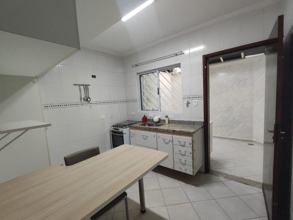 Sobrado para alugar com 3 quartos, 88m² - Foto 5