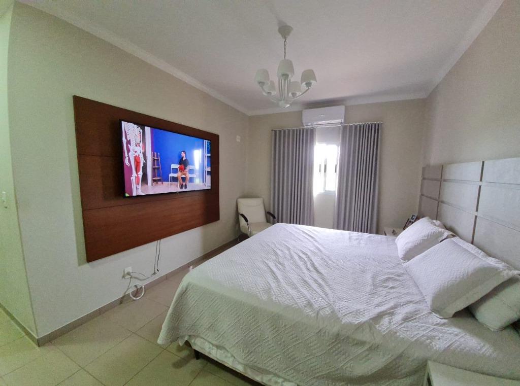 Casa de Condomínio à venda com 3 quartos, 270m² - Foto 9