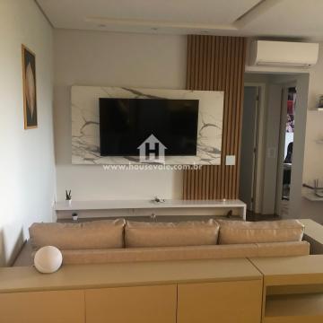 Apartamento à venda com 2 quartos, 70m² - Foto 2