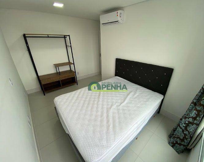 Apartamento à venda com 2 quartos, 76m² - Foto 14