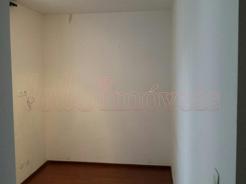 Apartamento para alugar com 3 quartos, 109m² - Foto 11